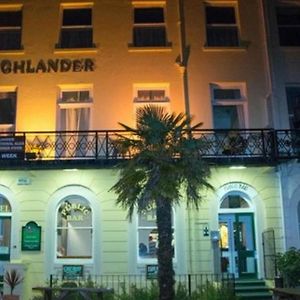 Highlander Hotel